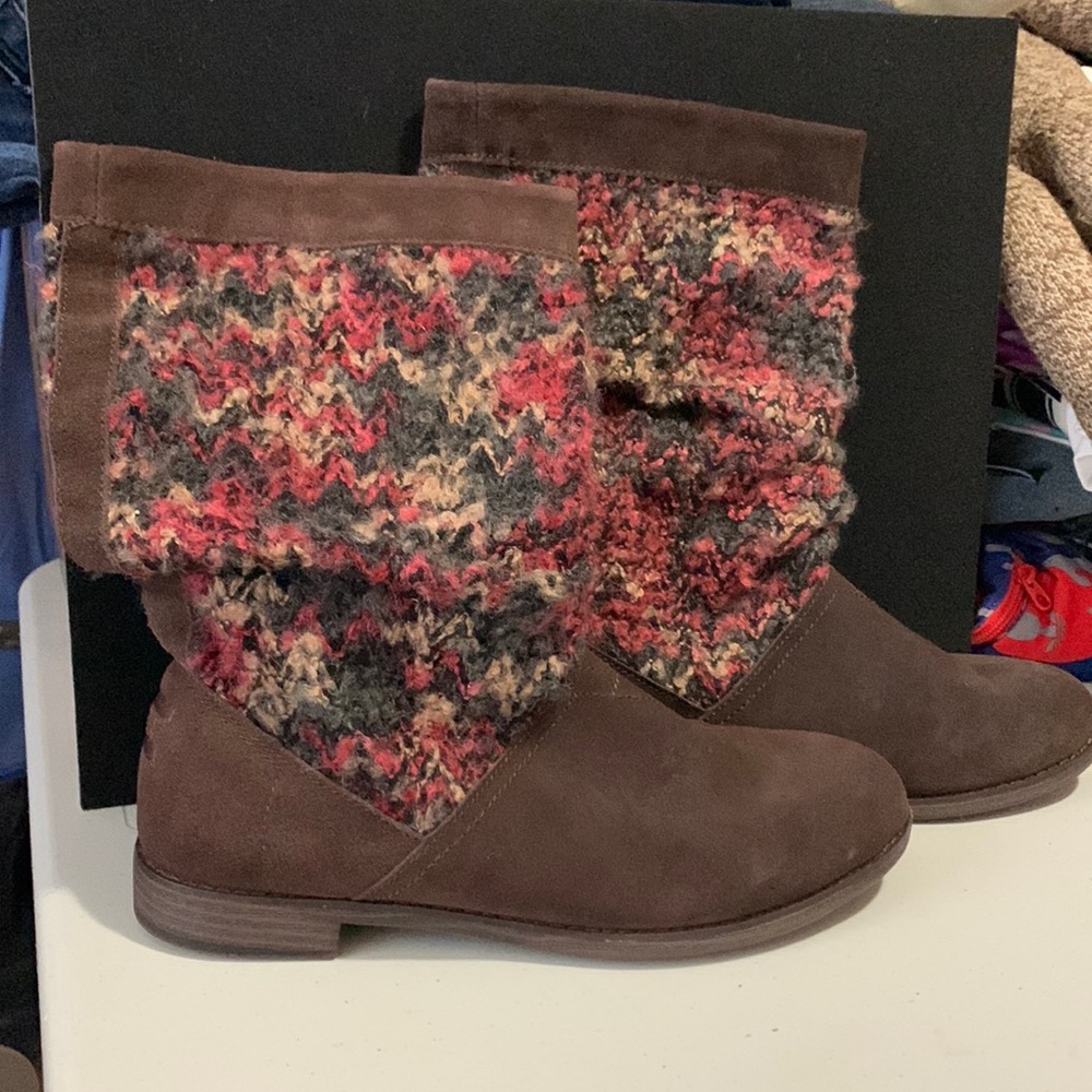 TOMS sweater brown suede mid calf slouchy Serra boots women’s size 9